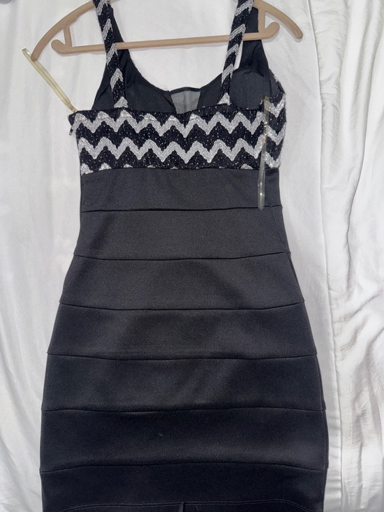 Sequin Hearts Black and Silver Zigzag Mini Dress - Picture 3 of 3